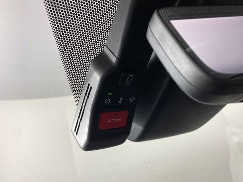 Certified 2024 Toyota Sienna Limited image 25