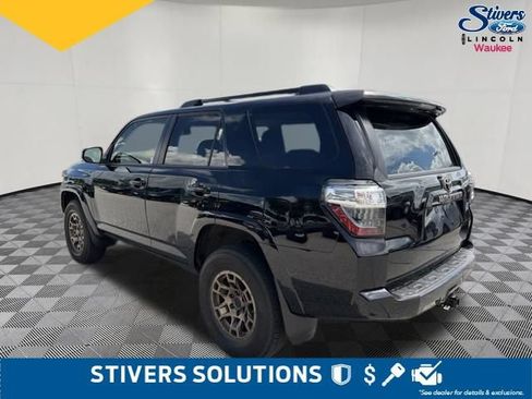 Used 2023 Toyota 4Runner 40th Anniversary SE AWD/4WD image 10