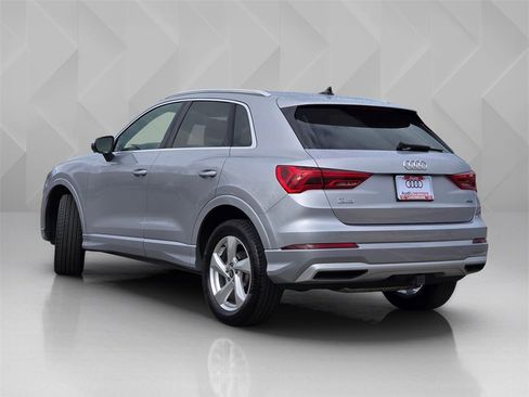 Used 2022 Audi Q3 2.0T Premium Plus w/ Premium Plus Package image 4