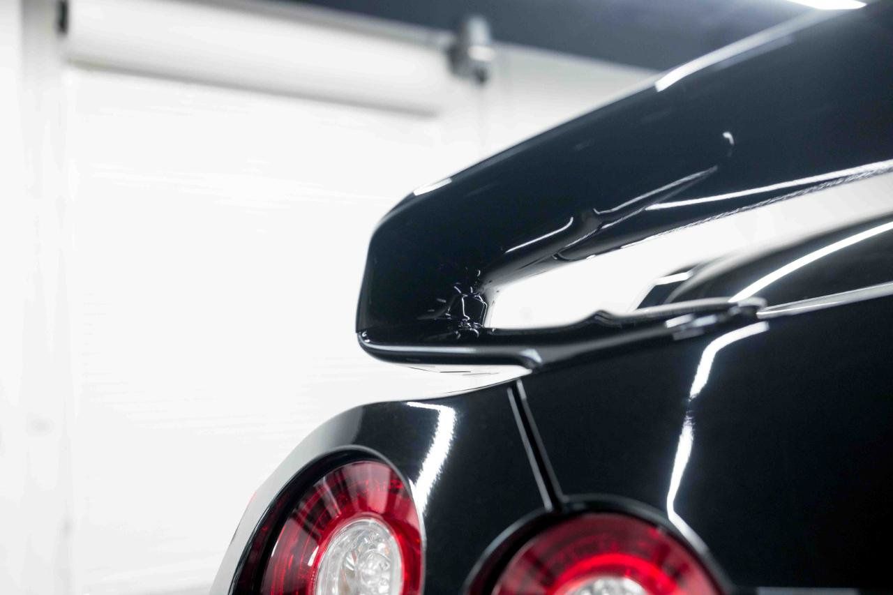 Used 2015 Nissan GT-R Premium AWD/4WD image 27