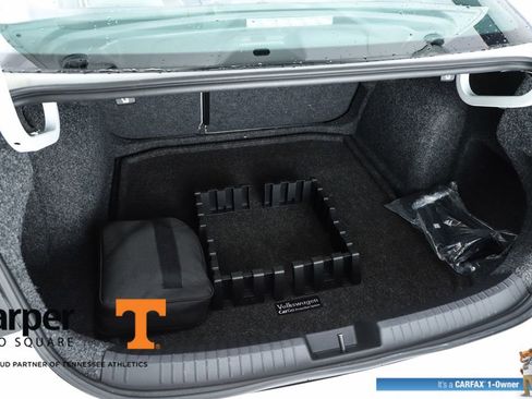 Used 2023 Volkswagen Jetta SE w/ Panoramic Sunroof Package image 66