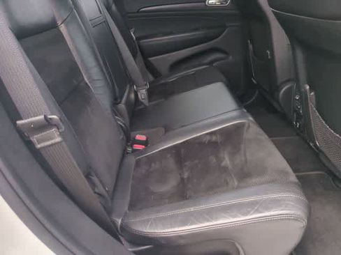 Used 2018 Jeep Grand Cherokee Altitude image 20