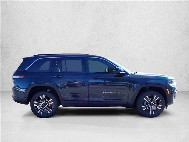 New 2027 Jeep Grand Cherokee Limited AWD/4WD image 5