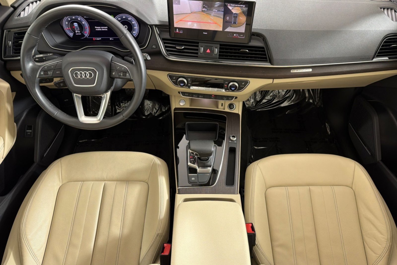 Used 2023 Audi Q5 2.0T Premium Plus w/ Premium Plus Package AWD/4WD image 12