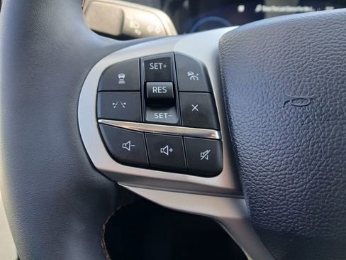 New 2026 Ford Explorer Active AWD/4WD image 13