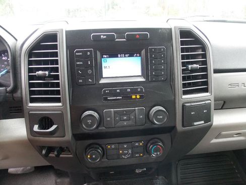 Used 2021 Ford F350 XL RWD image 14