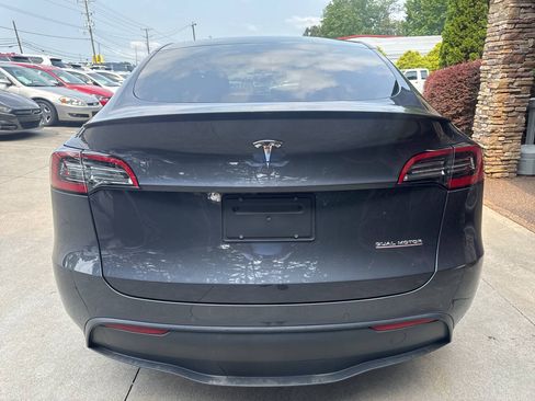 Used 2021 Tesla Model Y Performance AWD/4WD image 4