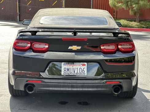 Used 2019 Chevrolet Camaro LT image 5