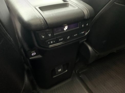 Used 2024 Toyota Grand Highlander AWD Hybrid image 24