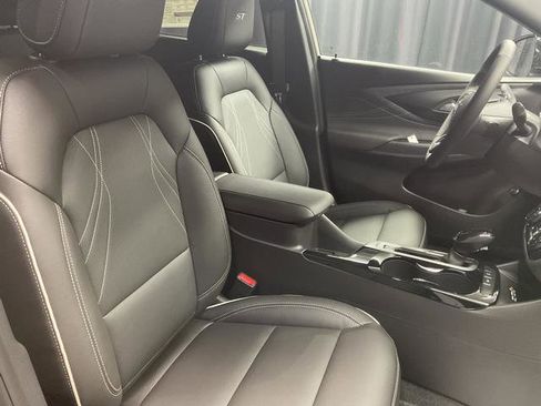 New 2026 Buick Envista Sport Touring w/ Studio Series image 13