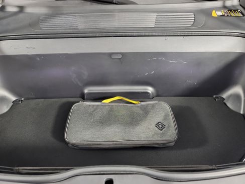 Used 2023 Rivian R1S Adventure image 14