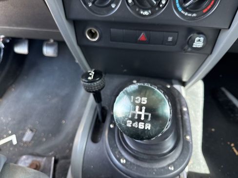 Used 2008 Jeep Wrangler Sahara w/ Dual Top Group image 16