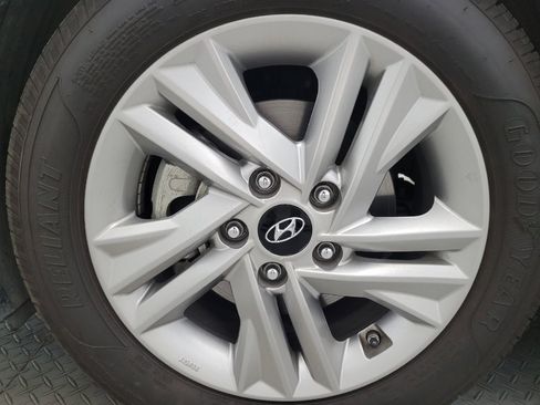 Used 2019 Hyundai Elantra Value Edition w/ Cargo Package FWD image 31