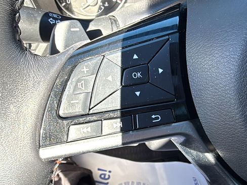 Used 2019 Nissan Altima 2.5 SR w/ SR Premium Package image 10