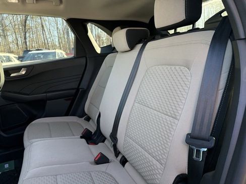 Used 2021 Ford Escape SE w/ Cold Weather Package image 10