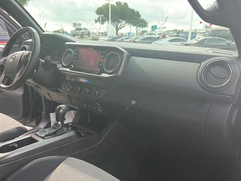 Used 2023 Toyota Tacoma TRD Off-Road AWD/4WD image 14