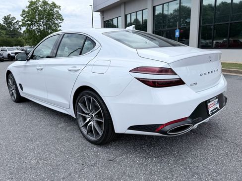 Used 2025 Genesis G70 2.5T AWD/4WD image 7