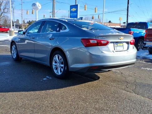 Used 2023 Chevrolet Malibu LT image 9