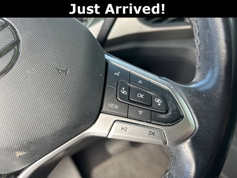 Used 2021 Volkswagen Atlas SE image 16