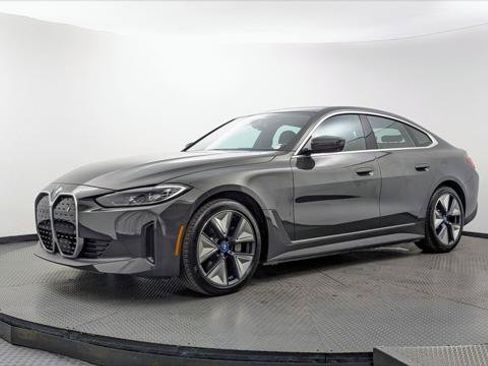Used 2023 BMW i4 eDrive35 RWD image 2