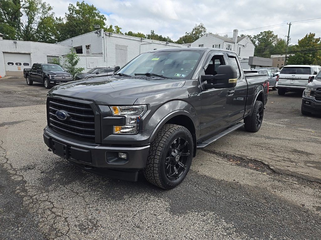 Used 2017 Ford F150 XLT w/ Equipment Group 302A Luxury AWD/4WD image 3