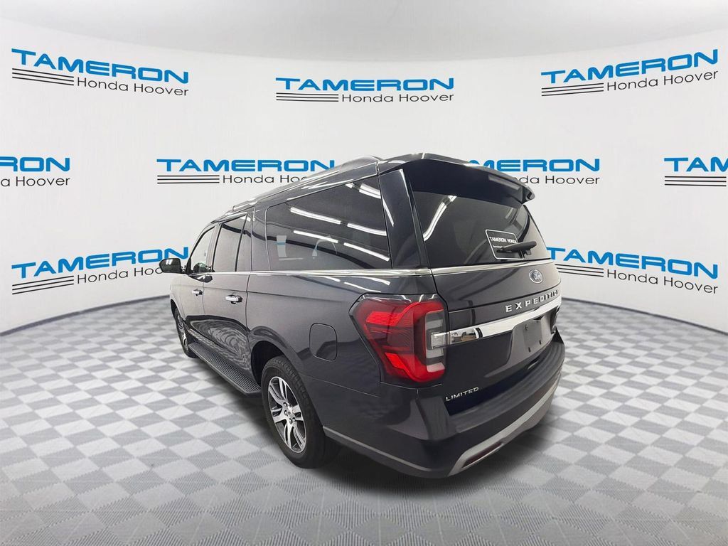 Used 2024 Ford Expedition Max Limited RWD image 3
