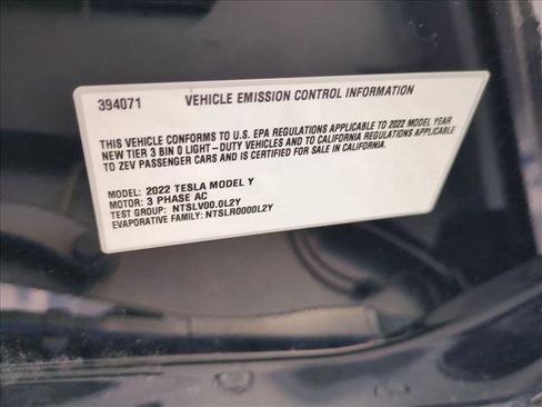 Used 2022 Tesla Model Y Performance image 28