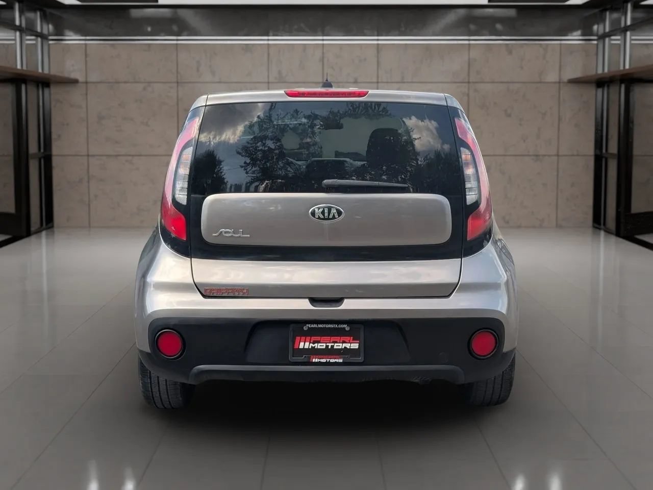 Used 2017 Kia Soul FWD image 7