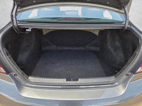 Used 2013 Honda Civic LX image 3