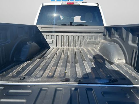 Used 2019 Ford F150 XLT w/ Trailer Tow Package image 18