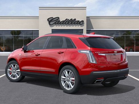 New 2026 Cadillac XT5 Sportv image 3