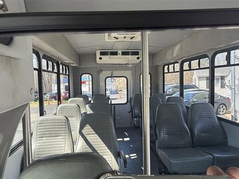 Used 2015 Ford E-350 and Econoline 350 Super Duty w/ Shuttle Bus Prep Package image 23