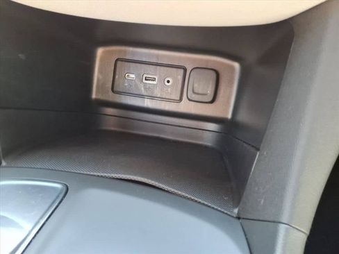 Used 2021 Chevrolet Equinox LS w/ LS Convenience Package FWD image 23