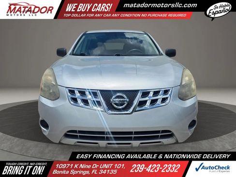 Used 2014 Nissan Rogue S FWD image 2