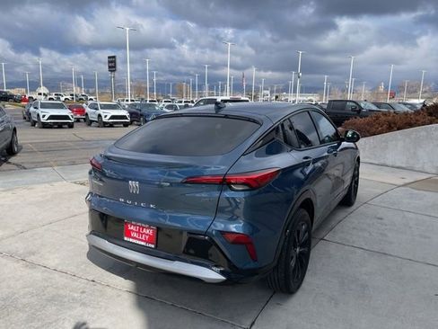 Used 2024 Buick Envista Sport Touring w/ Convenience I Package image 6