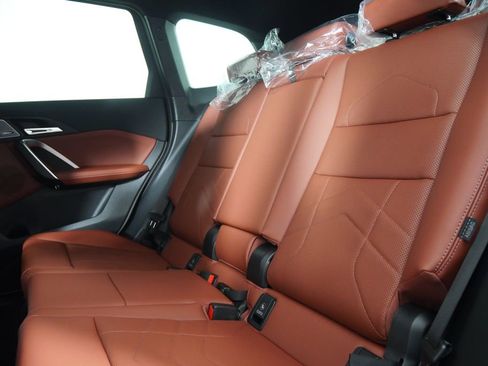 Used 2026 BMW X1 xDrive28i w/ Technology Package image 15