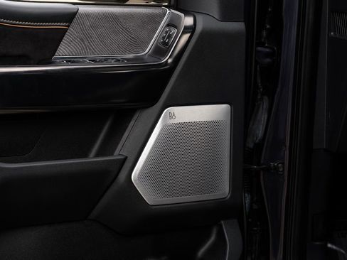 Used 2021 Ford F150 Platinum w/ Equipment Group 701A High AWD/4WD image 51