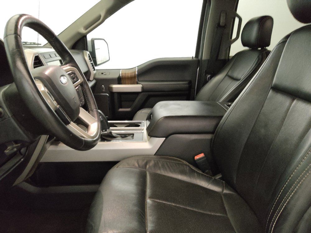 Used 2020 Ford F150 Lariat RWD image 17