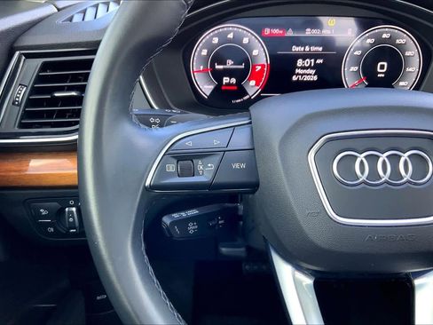 Used 2021 Audi Q5 2.0T Premium Plus w/ Premium Plus Package AWD/4WD image 24