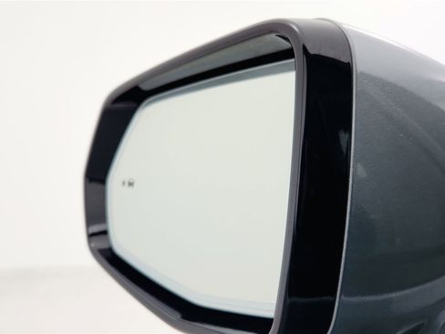 Used 2023 Chevrolet Blazer LT image 22