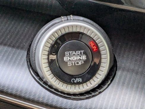 New 2026 Jeep Grand Wagoneer Summit AWD/4WD image 32