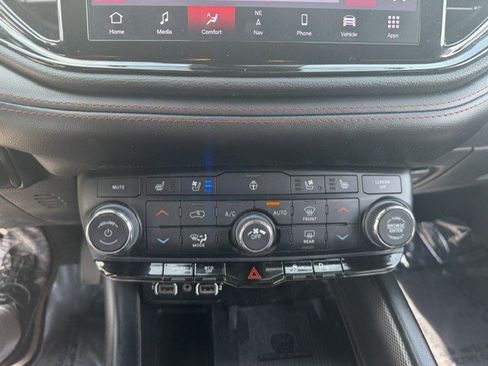 Used 2023 Dodge Durango R/T AWD/4WD image 23