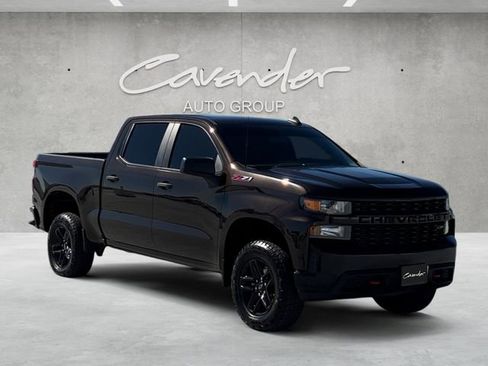 Used 2020 Chevrolet Silverado 1500 Custom Trail Boss w/ Custom Convenience Package image 2