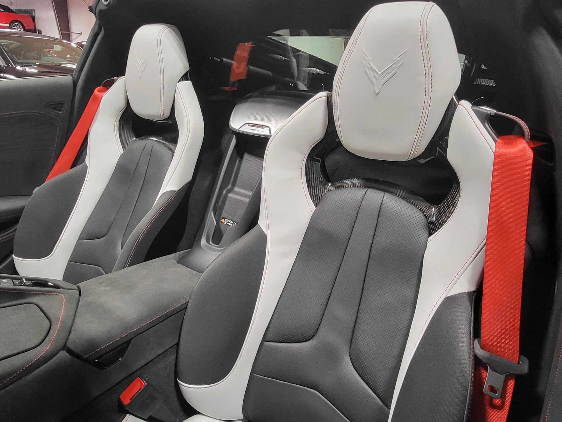 Used 2023 Chevrolet Corvette Z06 RWD image 23