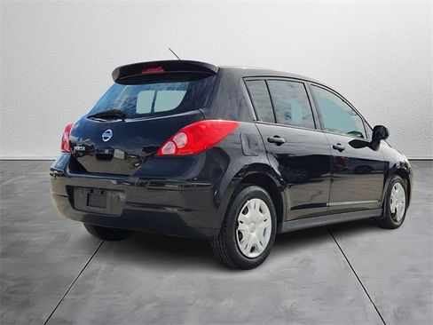 Used 2012 Nissan Versa 1.8 S w/ Plus Pkg image 4