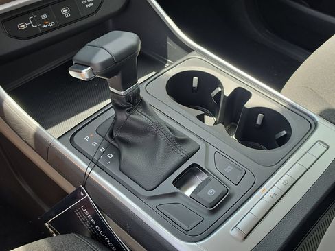 New 2027 Kia Carnival LX FWD image 26