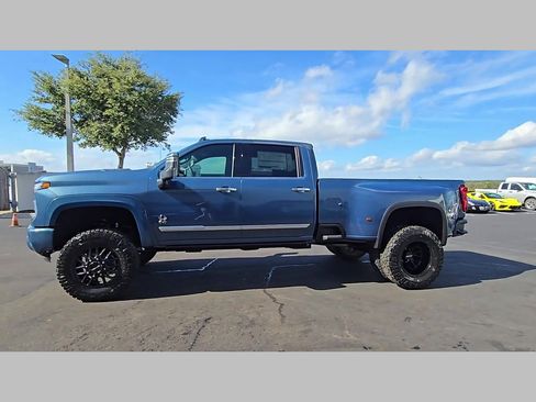 New 2026 Chevrolet Silverado 3500 High Country w/ High Country Premium Package image 25