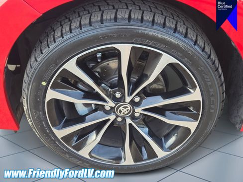 Used 2019 Toyota Corolla L image 9