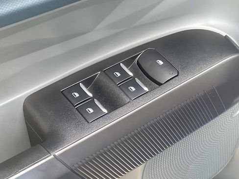 New 2026 Ford Maverick XL FWD image 11