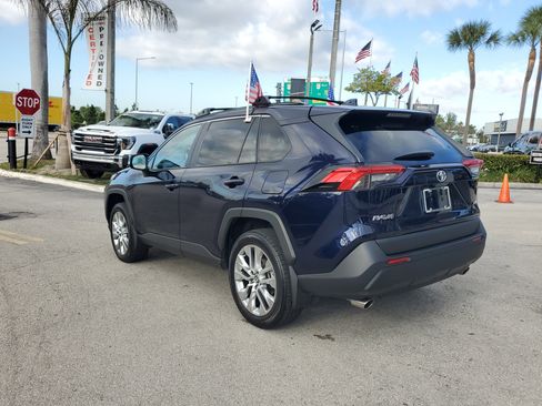 Used 2025 Toyota RAV4 XLE Premium image 7